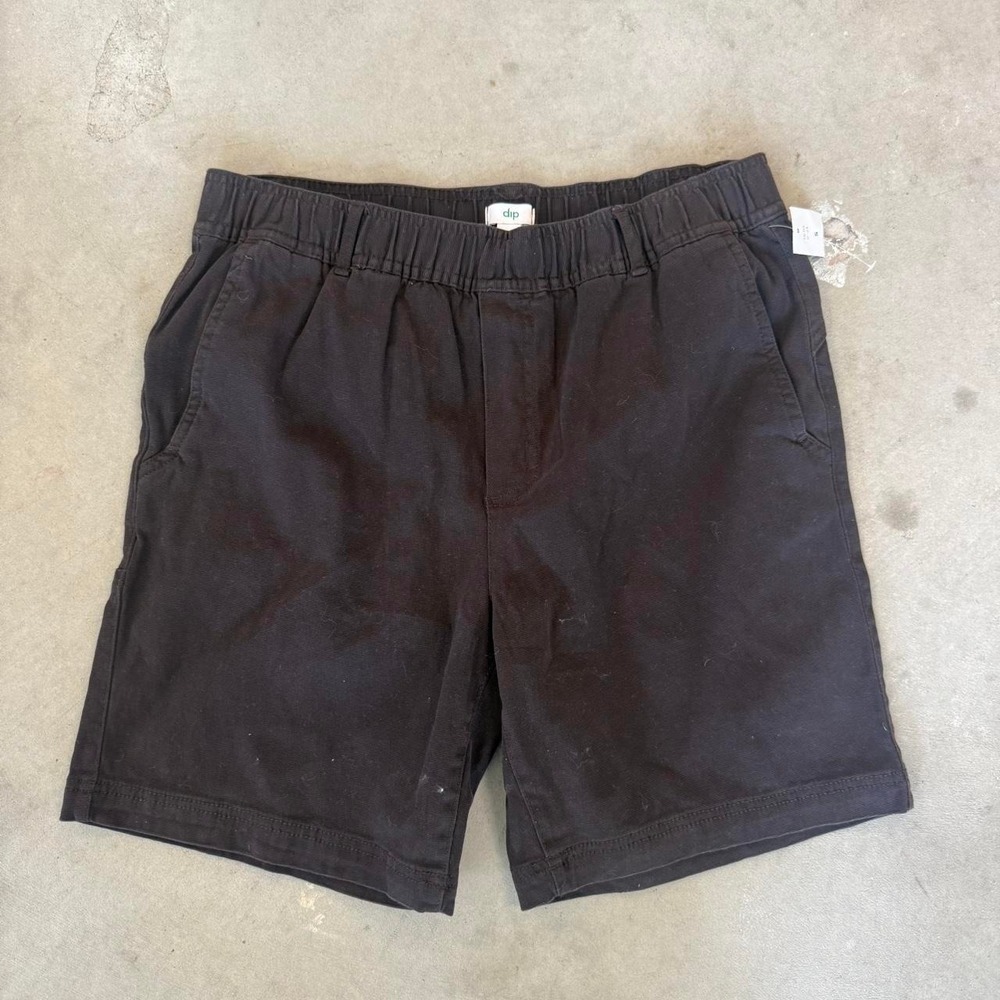 Men's Pleated Dip black shorts Size S